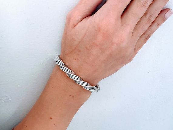 Very Rare Apache Turquoise Vintage Native American Navajo Heavy Coil Sterling Silver Bracelet Very Rare Apache Turquoise Vintage Native American Navajo Heavy Coil Sterling Silver Bracelet
