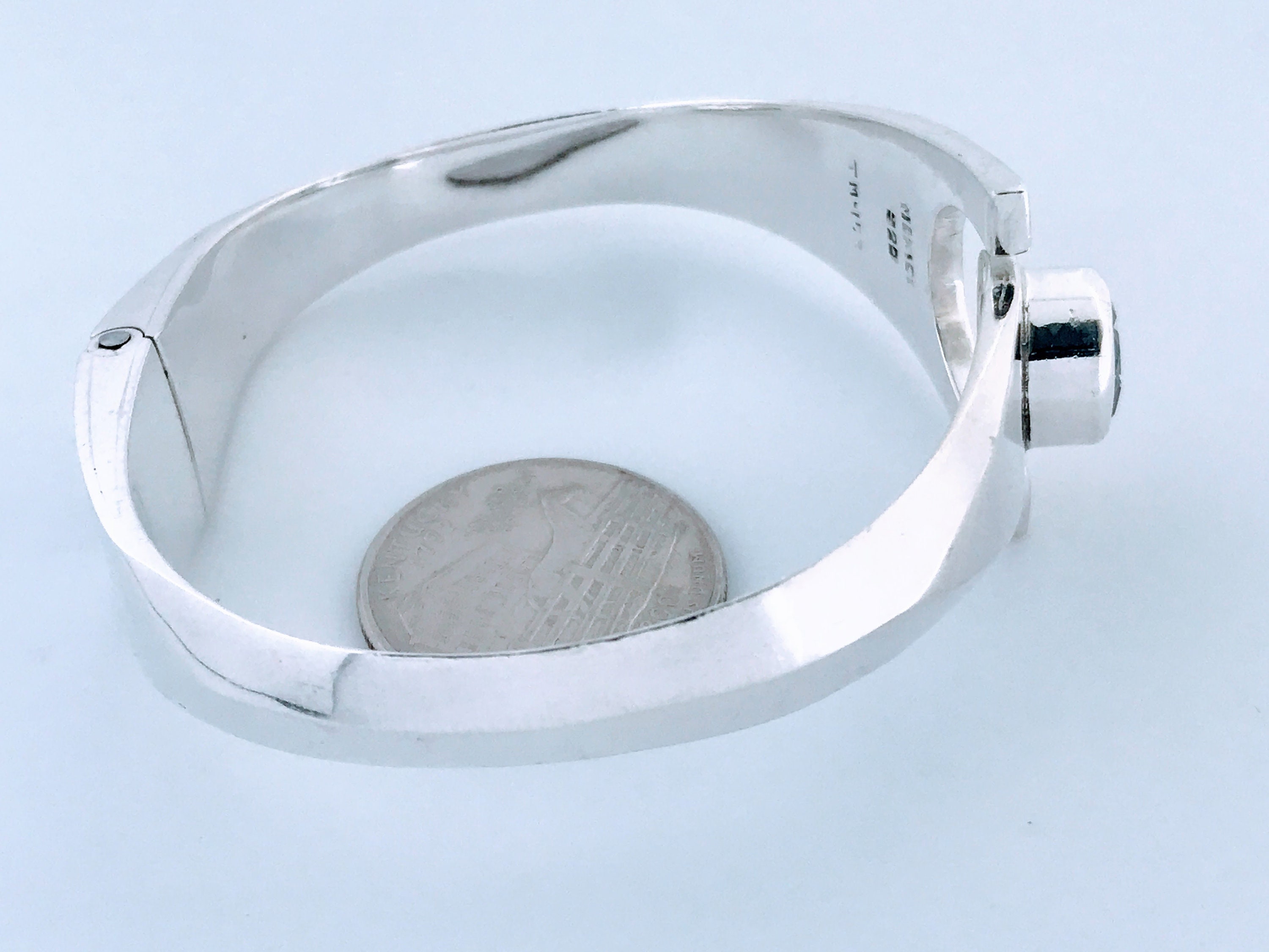 VTG Taxco Mexico Sterling Silver CZ Stone Hinged Bangle
