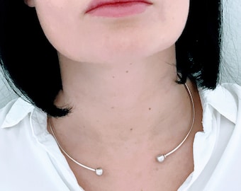 VTG Taxco Mexico Thin Sterling Silver Collar Necklace, Retro 925 Silver 2.5mm Tube Wire Choker, Smooth Silver Ball End, Minimalist Modernist