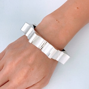 Vintage Artisan Modernist Sterling Silver Link Bracelet, Big Bold 925 Silver Sculptural Link Bracelet, Big Heavy Thumbprint Brick Gate Link