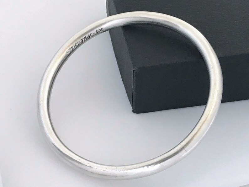 Retro 925 Silver Modernist Minimalist Bangle VTG Taxco Mexico Polished Sterling Silver Bangle Bracelet Large Smooth Silver Round Bangle