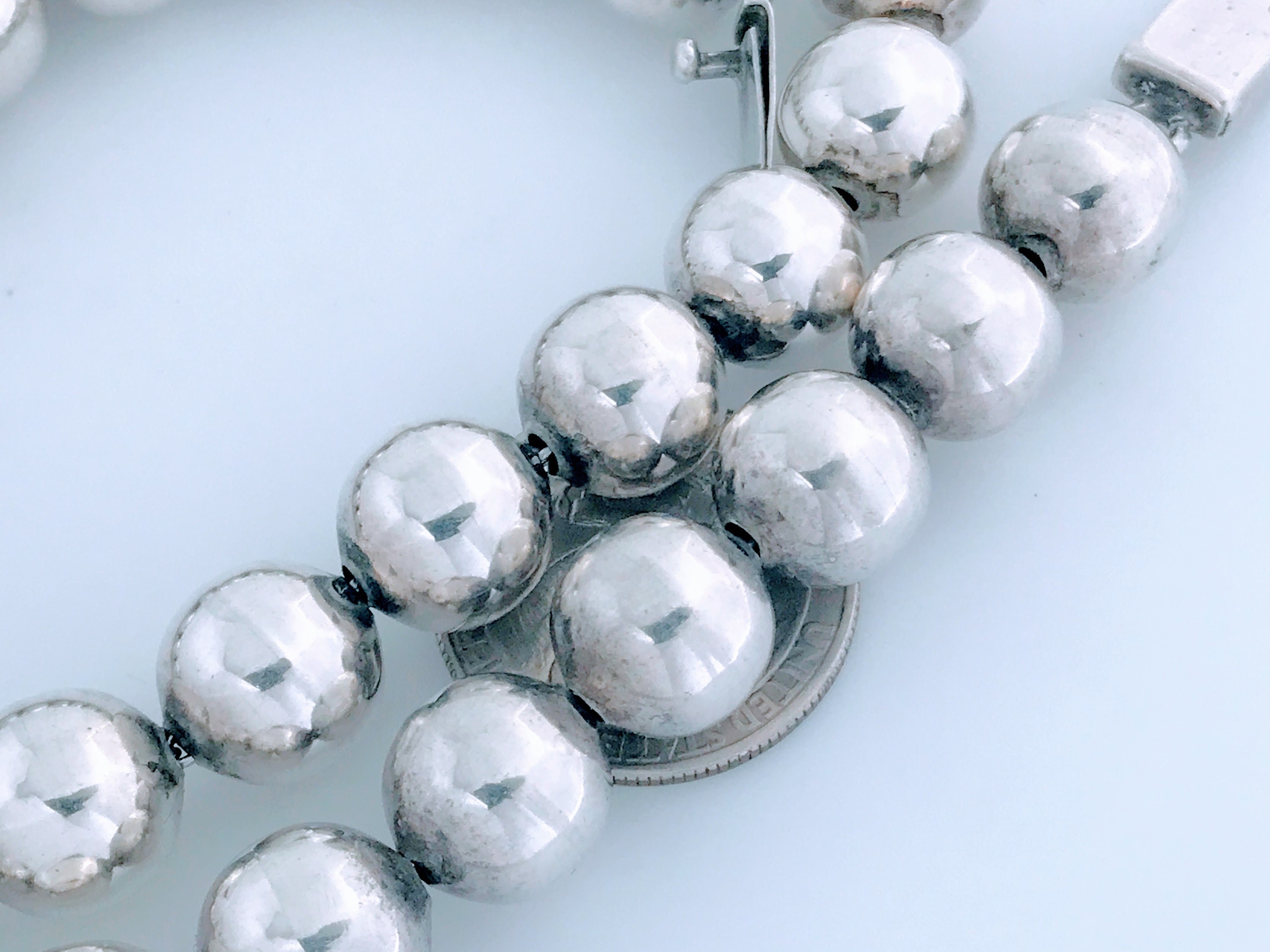 【Mexican jewelry】Silver Ball Necklace Vintage Modern Taxco Mexico Sterling Silver Barrel Cylinder