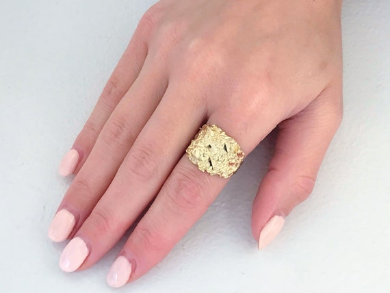 Retro 10k Yellow Gold Nugget Ring Band, Big Wide … - image 3