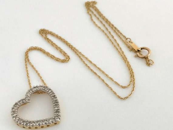 10K Yellow Gold Heart Diamond Pendant Necklace, E… - image 3