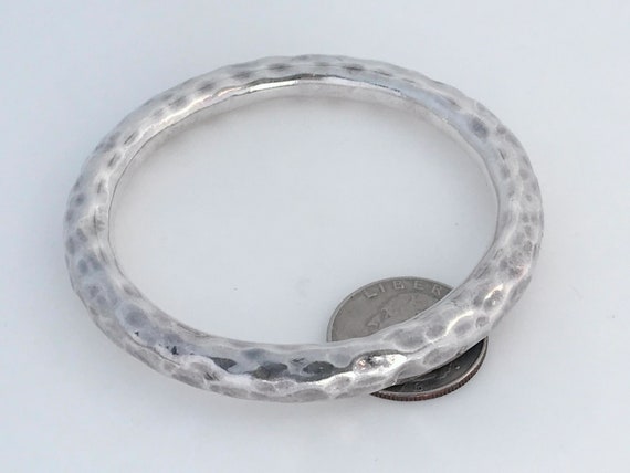 VTG Mexico Round Hammered Sterling Silver Bangle … - image 2