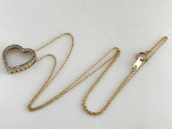 10K Yellow Gold Heart Diamond Pendant Necklace, E… - image 4