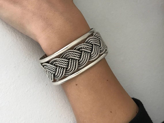 Vintage Taxco Mexico Heavy Modern Braided Woven Cuff Vintage Taxco Mexico Heavy Modern Braided Woven Cuff