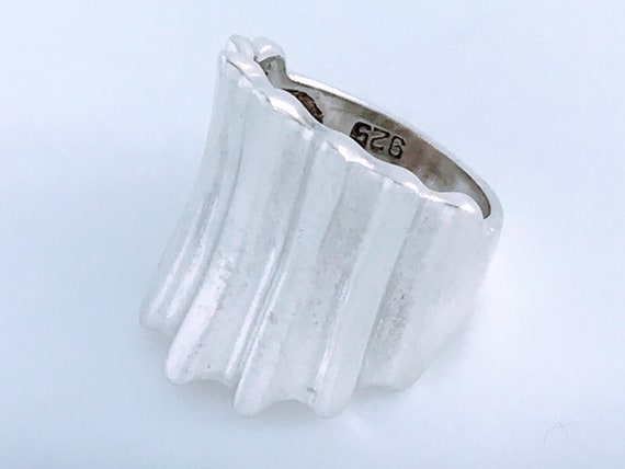 Sterling Silver Ribbed Fluted Concave Dome Ring C… - image 3