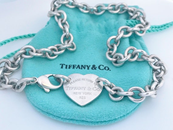 Tiffany HardWear Large Double Link Pendant in Sterling Silver | Tiffany &  Co. Malaysia