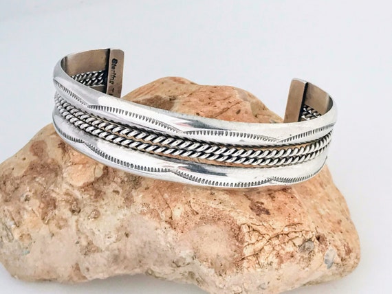 Precise Elevated Detail Native American Navajo Sterling Silver Zig Zag Wide Bracelet Precise Elevated Detail Native American Navajo Sterling Silver Zig Zag Wide Bracelet