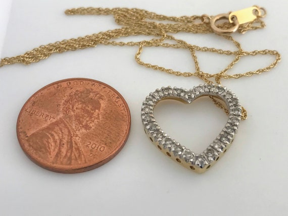 10K Yellow Gold Heart Diamond Pendant Necklace, E… - image 5