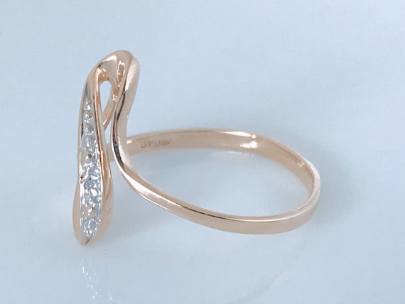Dainty 10K Yellow Gold Diamond Wave Swirl Ring, R… - image 7