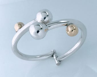 Vintage Taxco Mexico Modernist Hinged Bypass Bangle Bracelet Sterling Silver, Retro Ball Bead Sphere End Closure Closures Two Toned Bangle