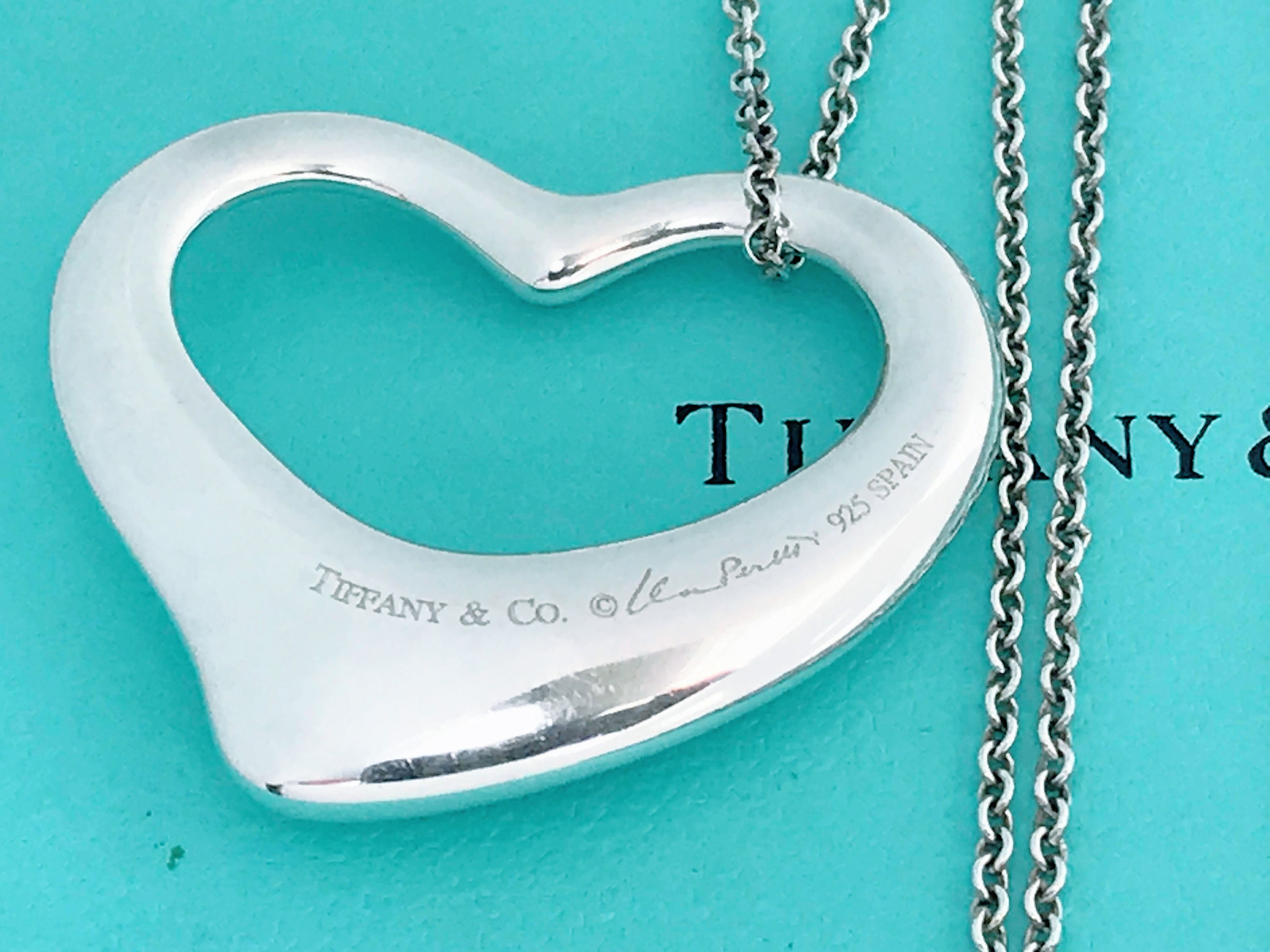 Tiffany & Co. Elsa Peretti Large Open Heart Pendant Chain Necklace 18k –  The Jewelry Gallery of Oyster Bay