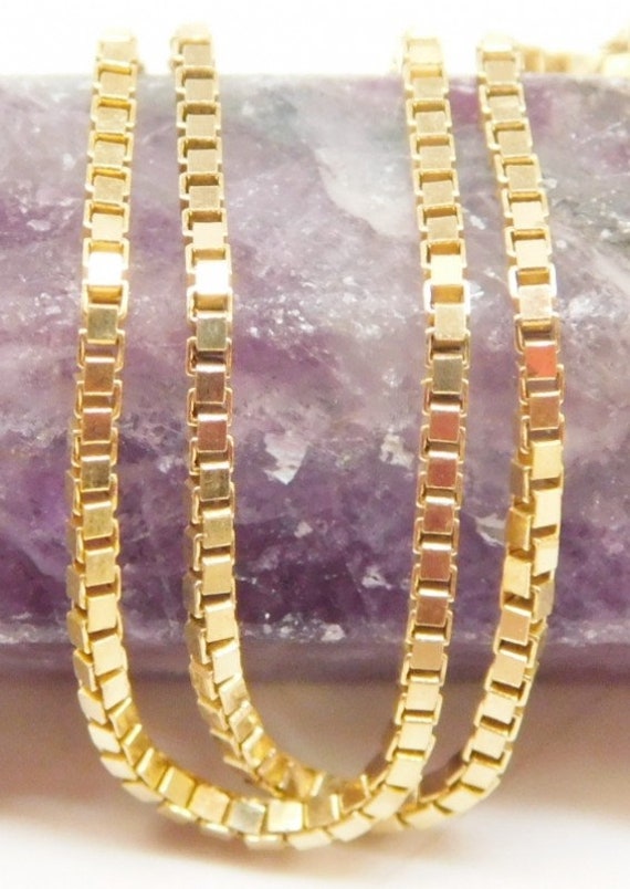 Elegant 10K Yellow Gold Box Chain Link Necklace 1… - image 3