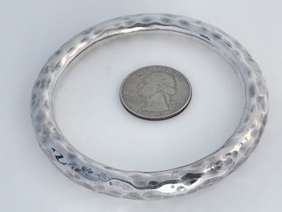 VTG Mexico Round Hammered Sterling Silver Bangle … - image 3