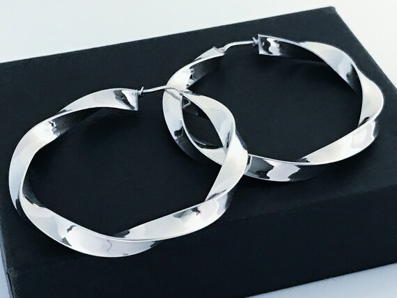 Tilo Jewelry Sterling Silver Tri-Color Twisted Round Hoop Earrings For Women 1 Inch Tilo Jewelry Sterling Silver Tri-Color Twisted Round Hoop Earrings For Women 1 Inch