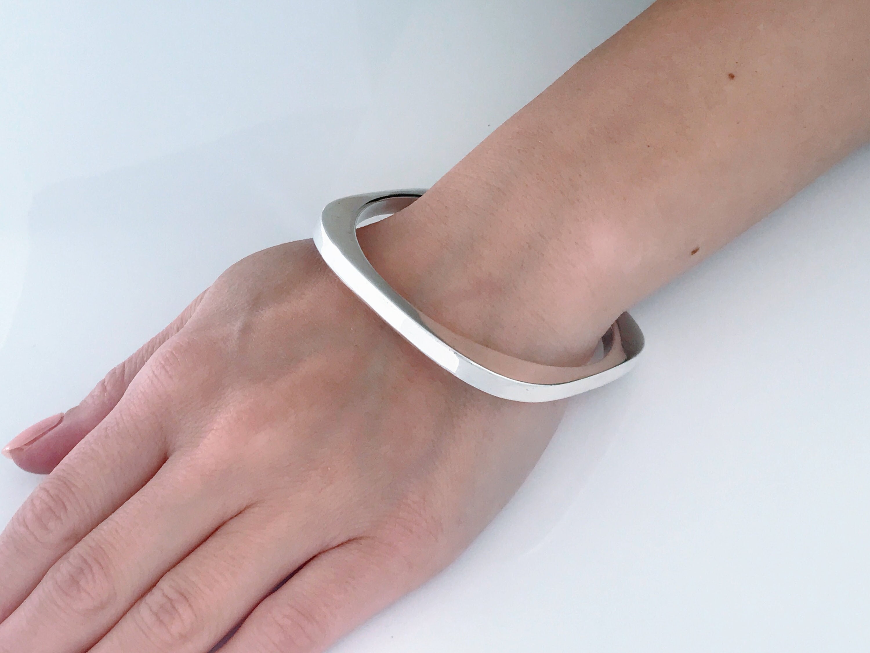 Vintage Taxco Modernist Sterling Silver Square Bangle Vintage Taxco Modernist Sterling Silver Square Bangle