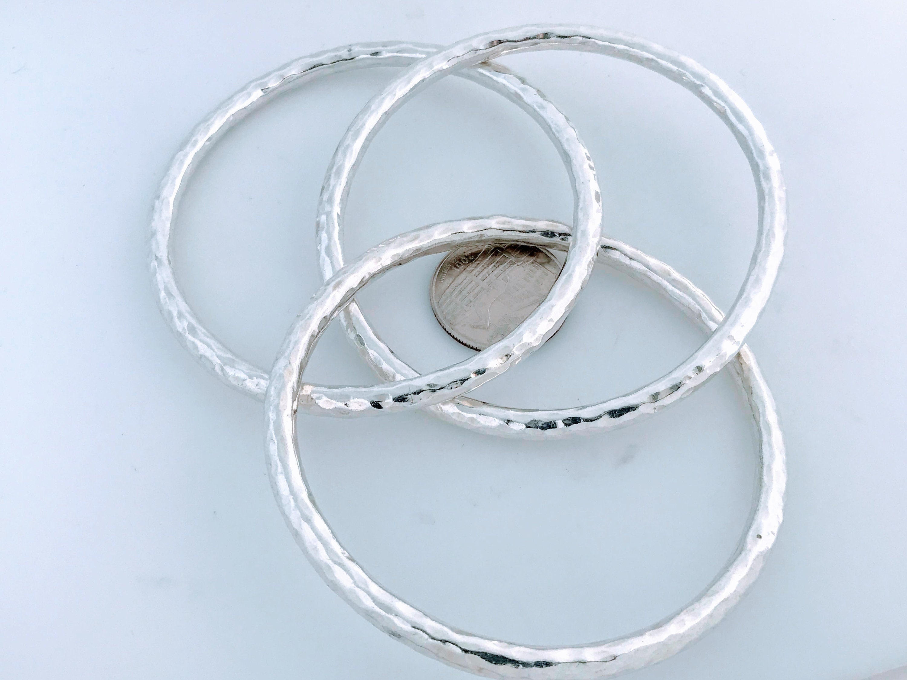VTG Hammered Sterling Silver Three Interlocking Bangle