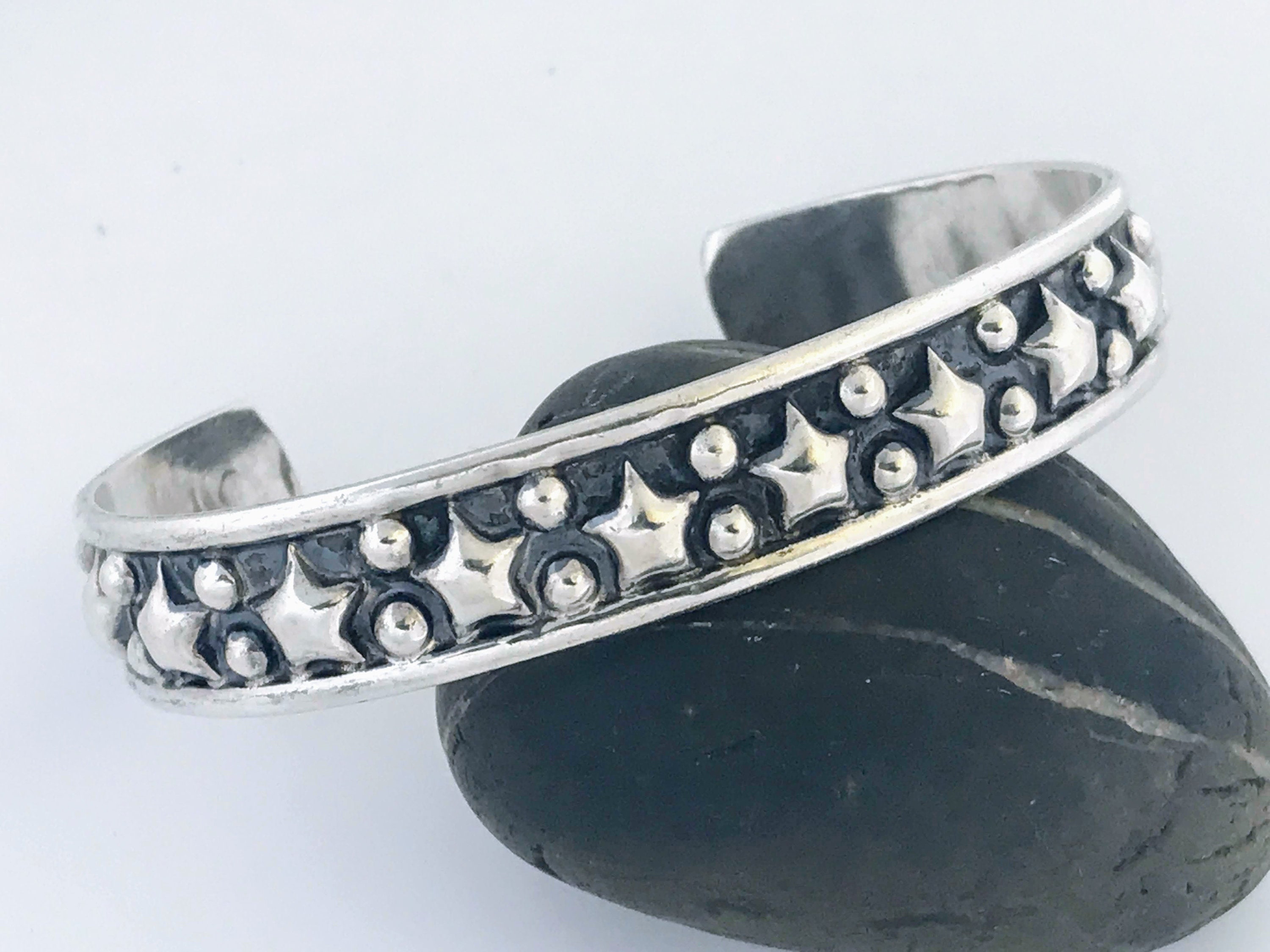 Taxco Sterling Silver Star Star Ball Bead Cuff Bracelet Taxco Sterling Silver Star Star Ball Bead Cuff Bracelet