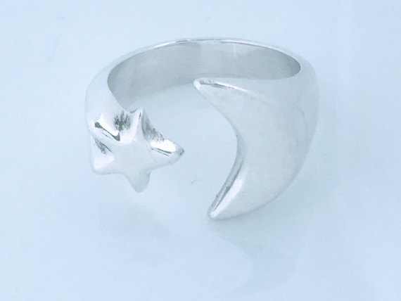 Chunky Vintage Solid Sterling Silver Crescent Moo… - image 2