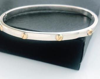 Vintage Taxco Modern Screw Nail Head Bangle Bracelet Sterling Silver, Retro Thin 925 Gold Two Tone Minimalist Bangle Hinged Mexico Jewelry