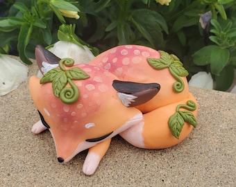 Chibi Sleeping Fox Figure | Handmade Polymer Clay Fox Sculpture | Cute Woodland Animal Decor | Kawaii Fox Collectible | Fox Lover Gift