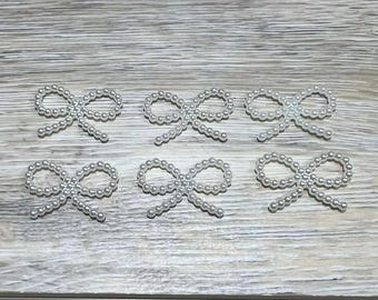Small Plastic Pearl Ribbon Cabochons, White Plastic Pearl Ribbon Cabochons, Pearl Ribbon Flat Backs, Hard Plastic Ribbon Cabochon