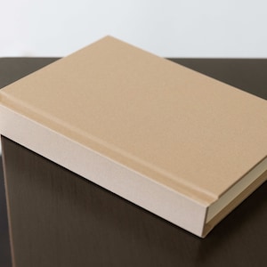 5 x 7 Beige linnen Bookcloth Slip-In aangepaste gematteerd portret fotoalbum | 10 pagina&#39;s (20 foto&#39;s/afdrukken)