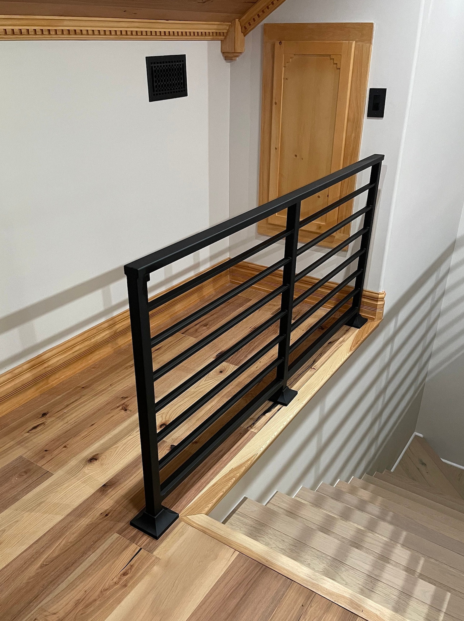 Horizontal Stair Railing With Single Wall Bracket - Etsy