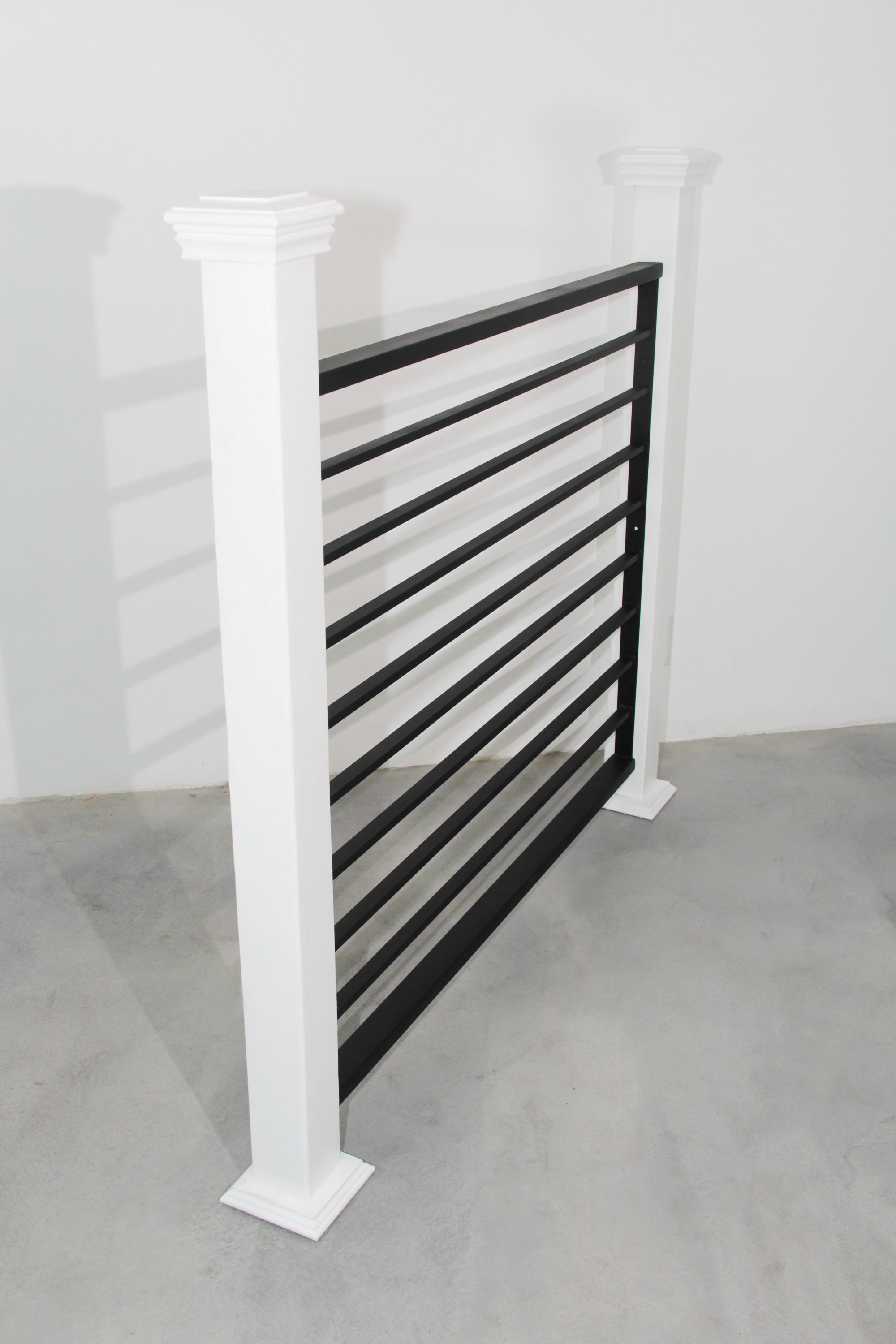 Horizontal Bar Railing, 2