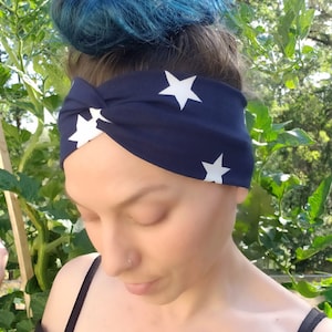 Navy Star Soft Fabric Twist Headband, Nurse Headband, Women&#39;s Headband, Turband, Twist Knot, Hair wrap, Hairband, Headbands with Buttons