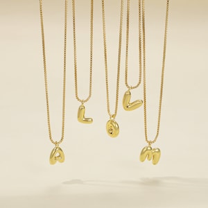 Collar con inicial de letra burbuja, letra globo gruesa personalizada, colgante personalizado con alfabeto A-Z, collar con letra burbuja grande dorado