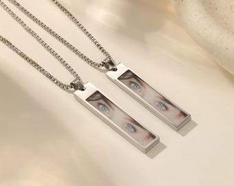 Custom Eye Portrait Necklace, Personalized 18k Gold Photo Jewelry