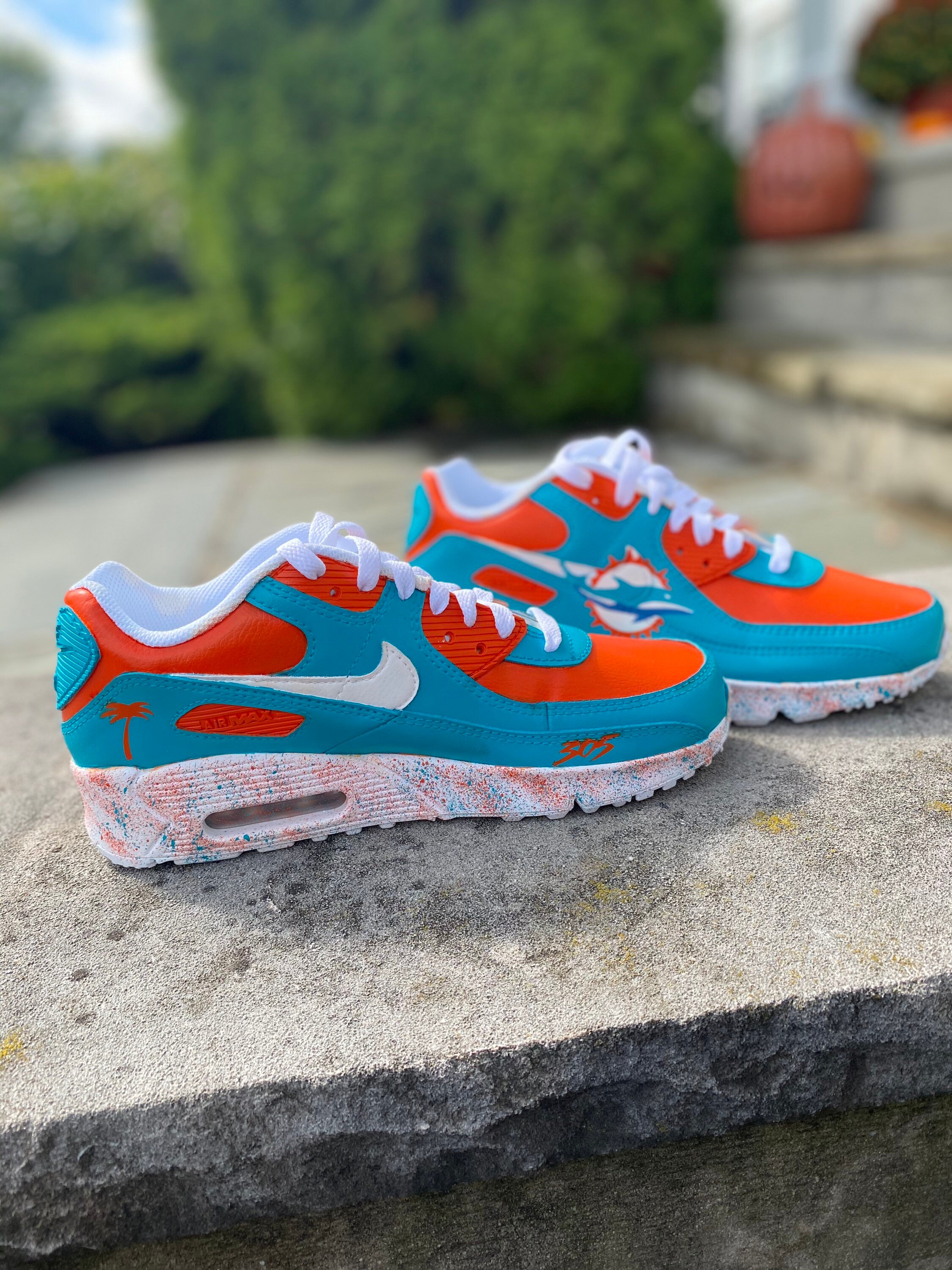 custom nike 90s