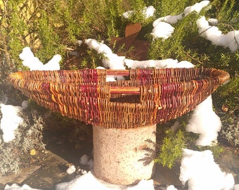 Willow Tray Baskets for Gathering, Drying Herbs or Fruit...a real Gardenhelper