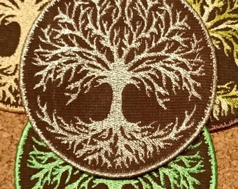 Patch "Tree of Life" round, 9.5 cm, on recycled jeans