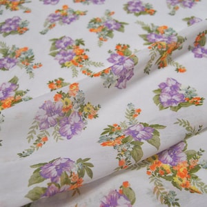 Floral Print White Silk Cotton Blend Fabric Width 54 inch