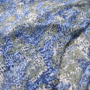 100% Pure Silk Chiffon Floral Print Blue Fabric, Larghezza 55 pollici