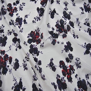 Floral Print Weiß Seide Baumwoll Mix Stoff, Breite 139cm, Meterware