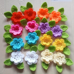 Handgemachte Häkelblumen mit Blättern, Acrylgarn DIY Verzierungen ( set 21, 24, 27, 48 Stück)