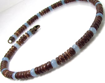 Collana con pietra preziosa di avventurina blu e cocco: stile surfista tribale fatto a mano