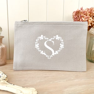 Personalised Make-Up Bag, Cosmetic Bag for Friend, Mum, Birthday, Christmas Present, Bridesmaid Gift, Hen Do, Rose Gold, Lots of Colours