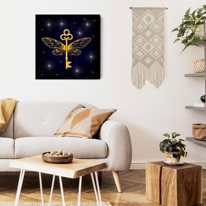 Printable digital download | Wall art | Flying key  | original artwork