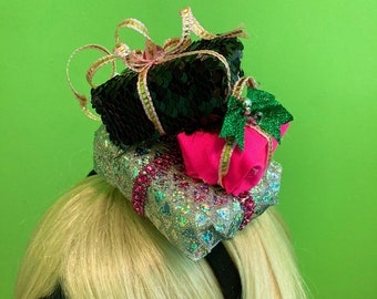 Wrap-me-up Gift Box Headpiece