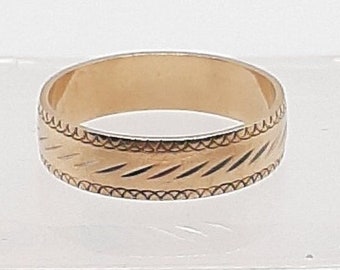 10K Yellow Gold Etched Ring Wedding Band