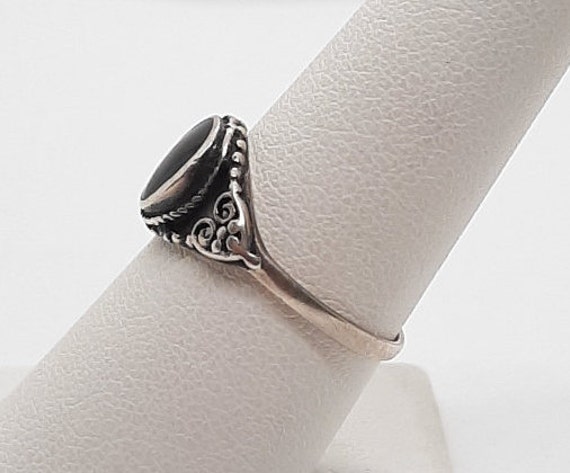 Sterling Silver Onyx Ring Womans Onyx Oval Onyx View 4