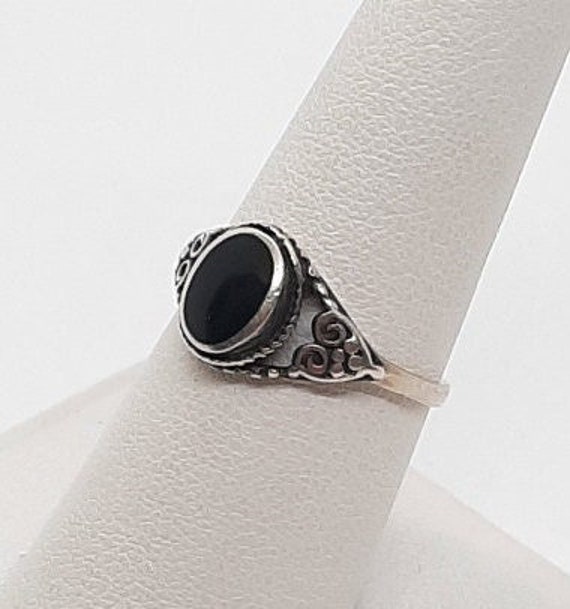 Sterling Silver Onyx Ring Womans Onyx Oval Onyx