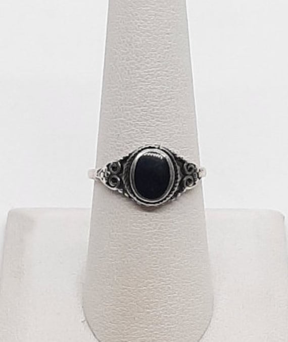 Sterling Silver Onyx Ring Womans Onyx Oval Onyx View 3