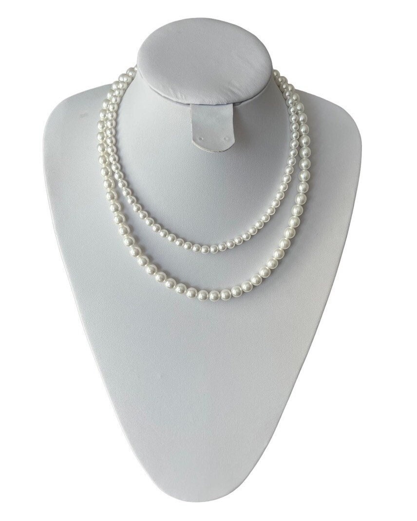 CHANEL White Pearl Fashion Necklaces & Pendants for sale